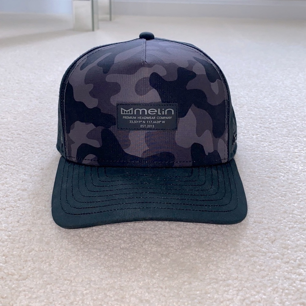 Melin Odyssey Brick Hat, Size Small